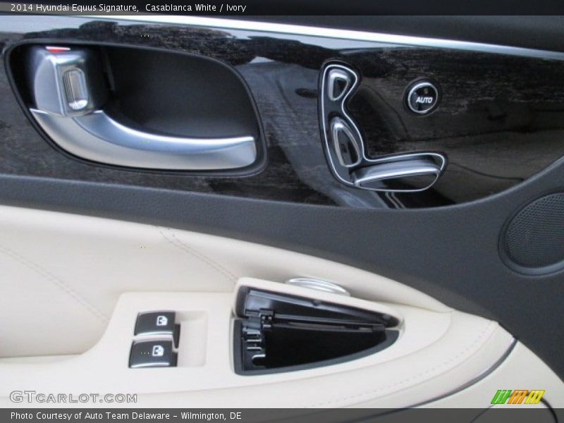 Casablanca White / Ivory 2014 Hyundai Equus Signature