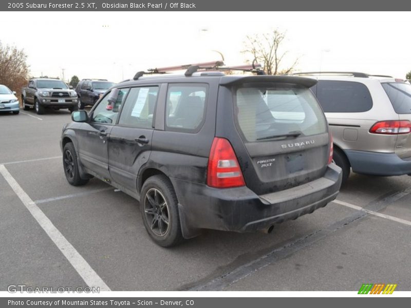 Obsidian Black Pearl / Off Black 2005 Subaru Forester 2.5 XT