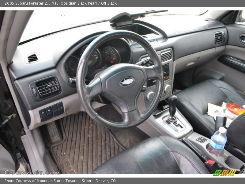 Obsidian Black Pearl / Off Black 2005 Subaru Forester 2.5 XT