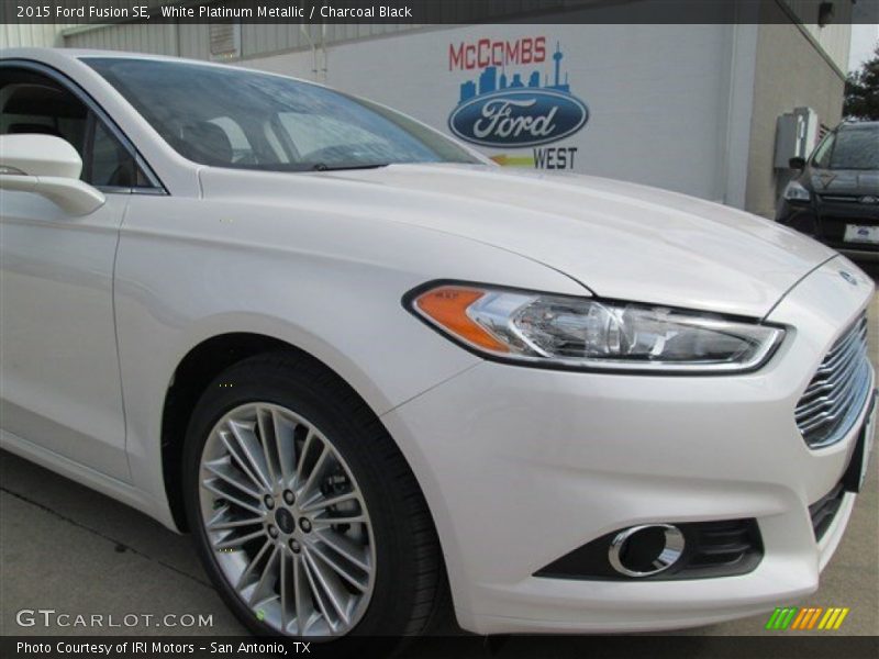 White Platinum Metallic / Charcoal Black 2015 Ford Fusion SE