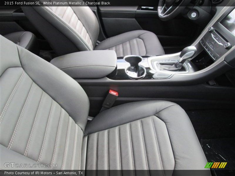 White Platinum Metallic / Charcoal Black 2015 Ford Fusion SE