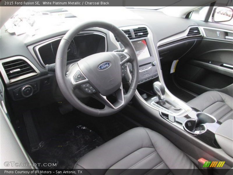 White Platinum Metallic / Charcoal Black 2015 Ford Fusion SE