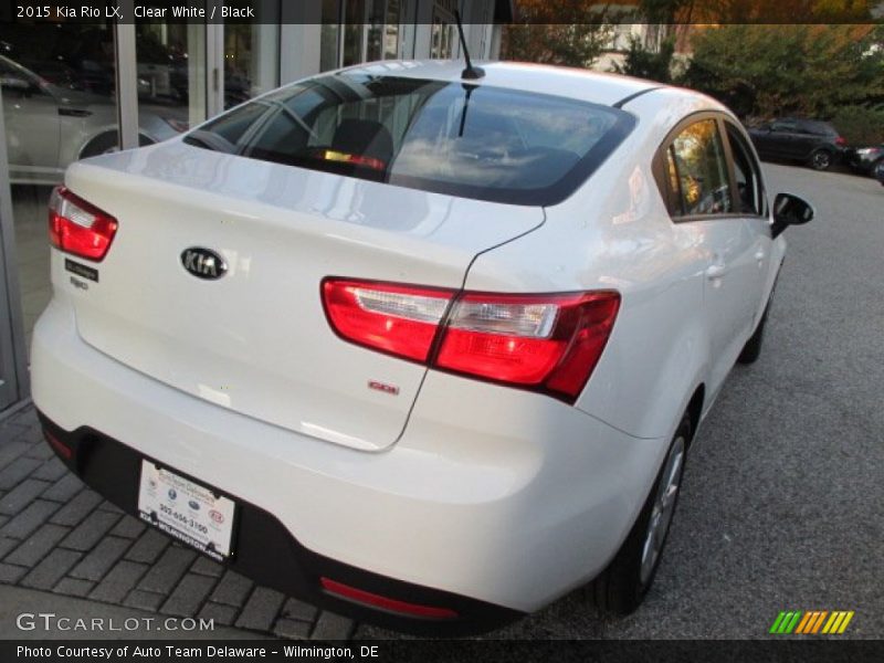 Clear White / Black 2015 Kia Rio LX