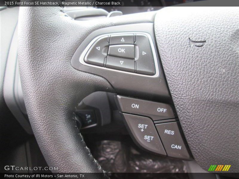 Controls of 2015 Focus SE Hatchback