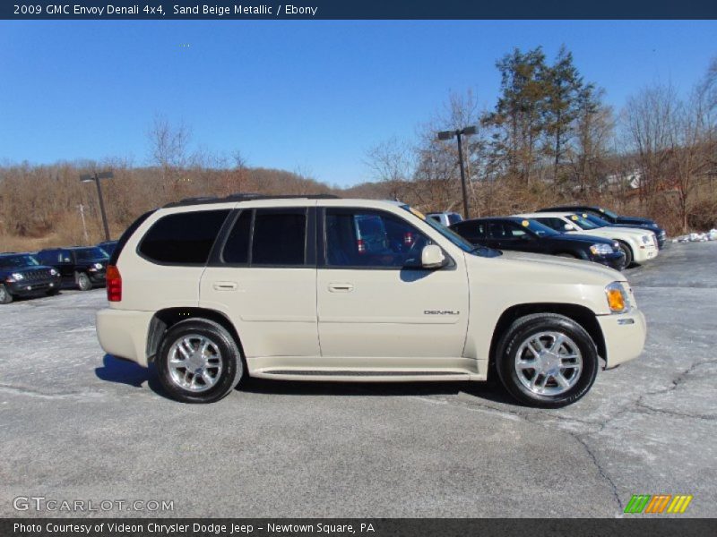  2009 Envoy Denali 4x4 Sand Beige Metallic