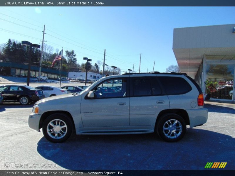 Sand Beige Metallic / Ebony 2009 GMC Envoy Denali 4x4