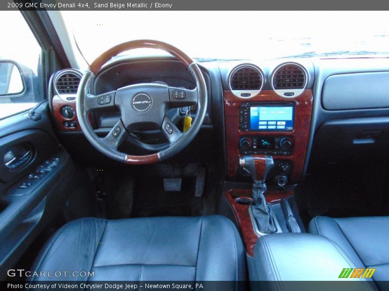 Sand Beige Metallic / Ebony 2009 GMC Envoy Denali 4x4
