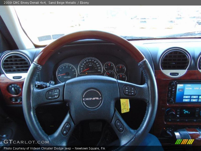 Sand Beige Metallic / Ebony 2009 GMC Envoy Denali 4x4
