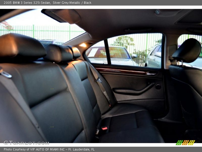 Silver Grey Metallic / Black 2005 BMW 3 Series 325i Sedan