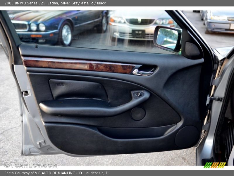 Silver Grey Metallic / Black 2005 BMW 3 Series 325i Sedan