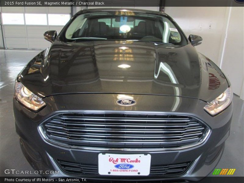 Magnetic Metallic / Charcoal Black 2015 Ford Fusion SE