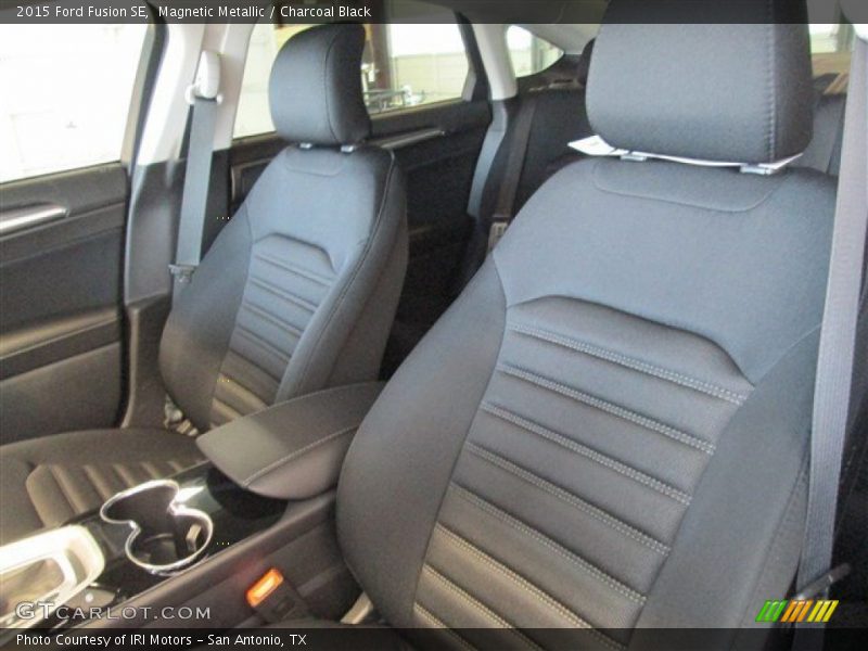 Magnetic Metallic / Charcoal Black 2015 Ford Fusion SE