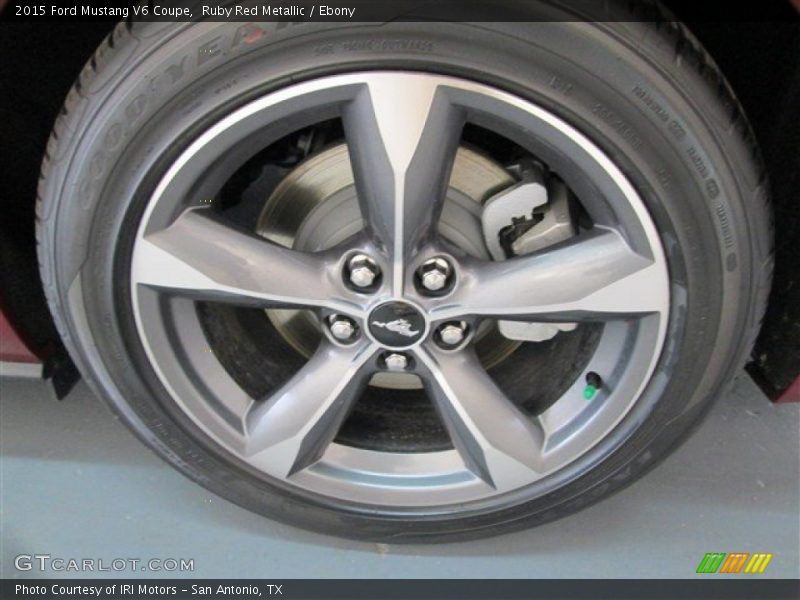  2015 Mustang V6 Coupe Wheel