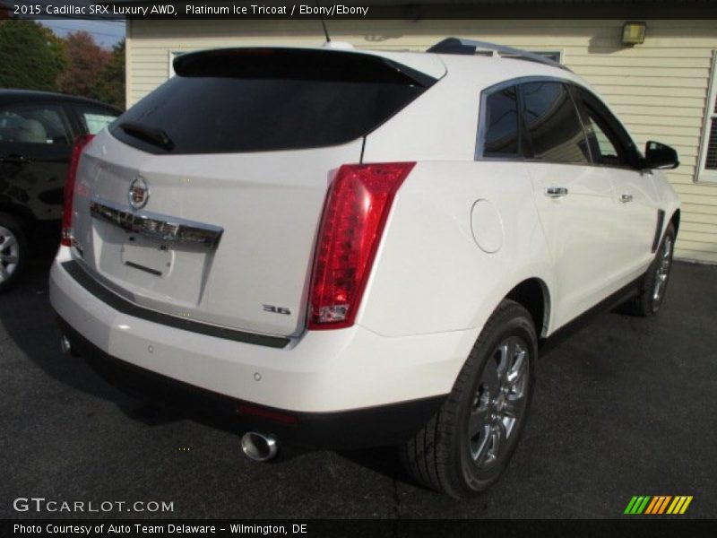 Platinum Ice Tricoat / Ebony/Ebony 2015 Cadillac SRX Luxury AWD