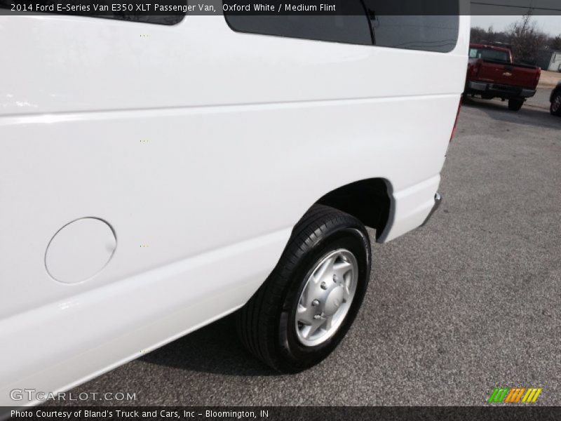 Oxford White / Medium Flint 2014 Ford E-Series Van E350 XLT Passenger Van