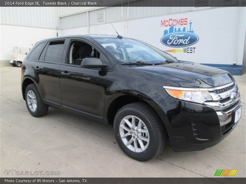 Tuxedo Black / Charcoal Black 2014 Ford Edge SE