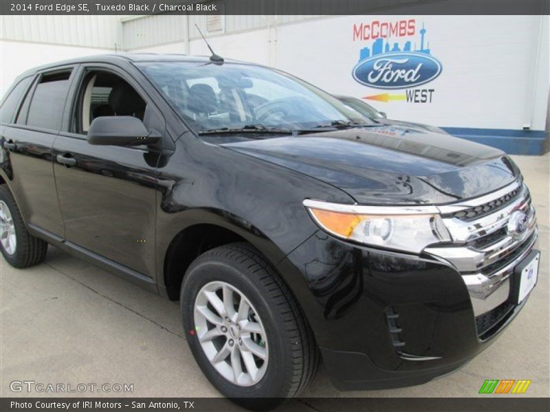 Tuxedo Black / Charcoal Black 2014 Ford Edge SE