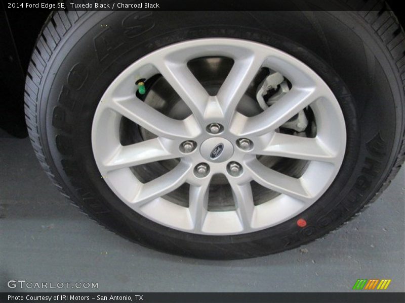 Tuxedo Black / Charcoal Black 2014 Ford Edge SE