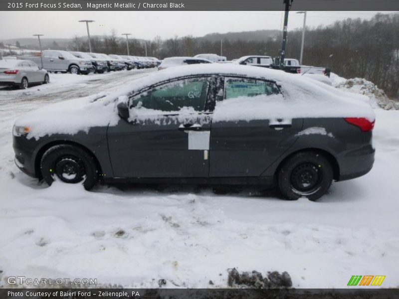 Magnetic Metallic / Charcoal Black 2015 Ford Focus S Sedan