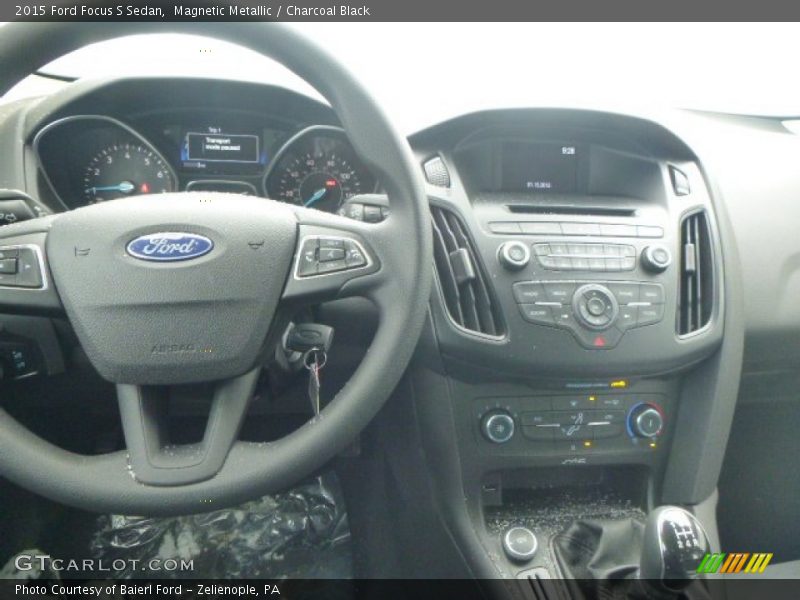 Magnetic Metallic / Charcoal Black 2015 Ford Focus S Sedan