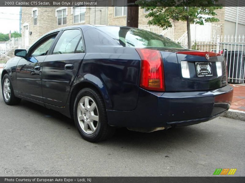 Blue Onyx / Light Neutral 2003 Cadillac CTS Sedan