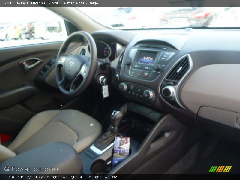 Winter White / Beige 2015 Hyundai Tucson GLS AWD