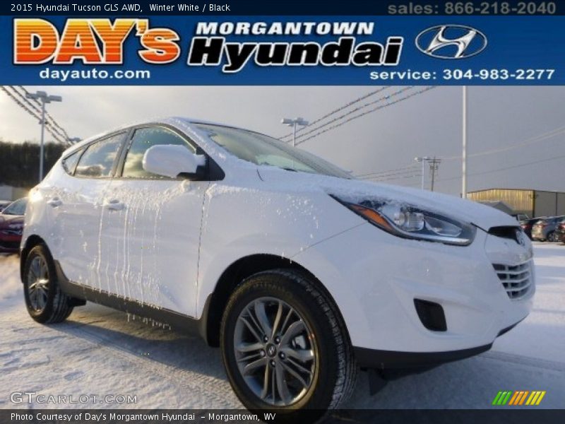 Winter White / Black 2015 Hyundai Tucson GLS AWD