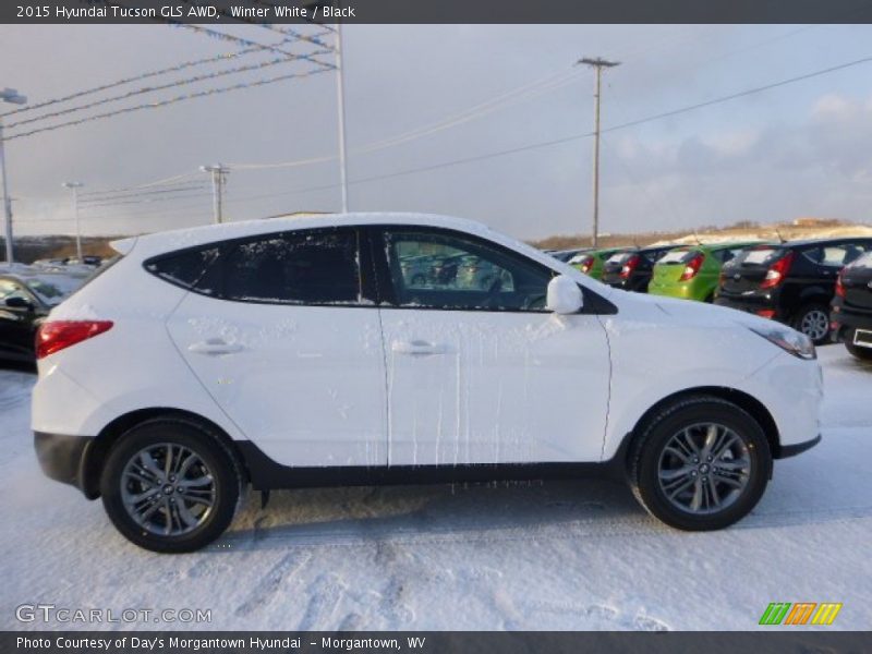 Winter White / Black 2015 Hyundai Tucson GLS AWD