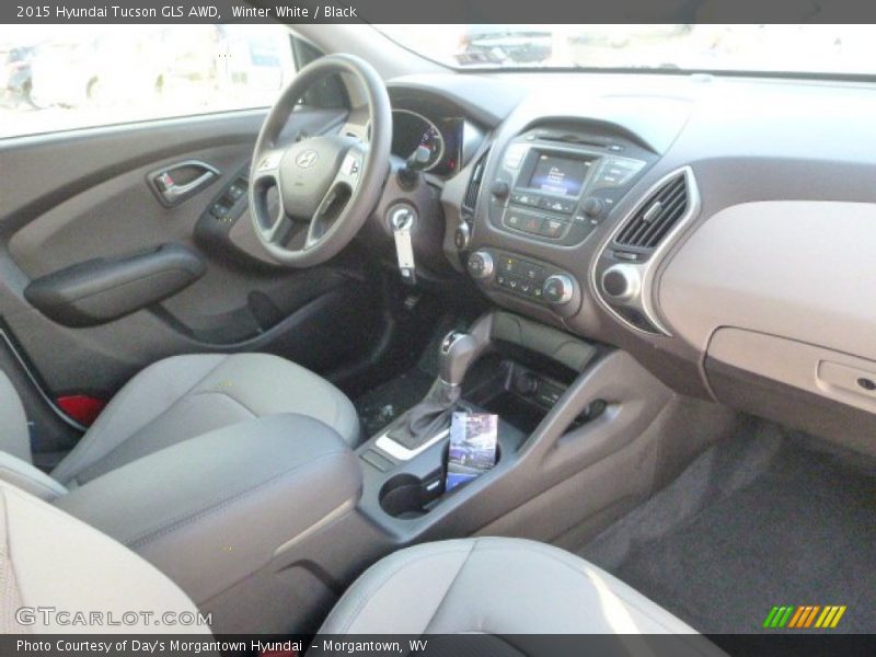 Winter White / Black 2015 Hyundai Tucson GLS AWD