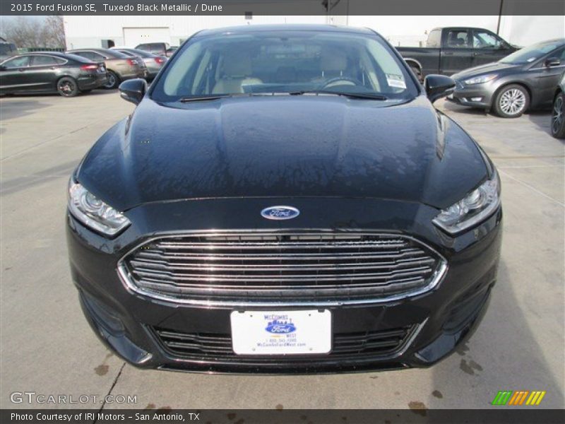 Tuxedo Black Metallic / Dune 2015 Ford Fusion SE