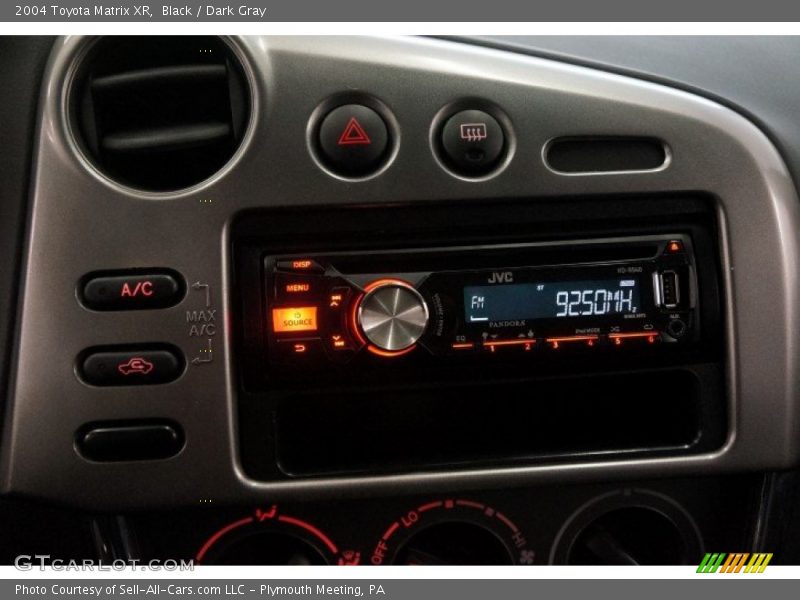 Black / Dark Gray 2004 Toyota Matrix XR