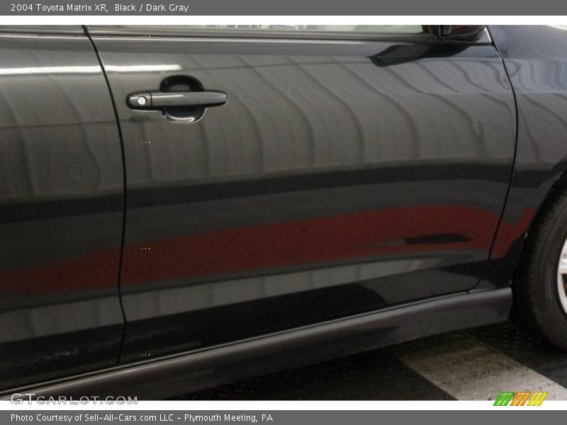 Black / Dark Gray 2004 Toyota Matrix XR