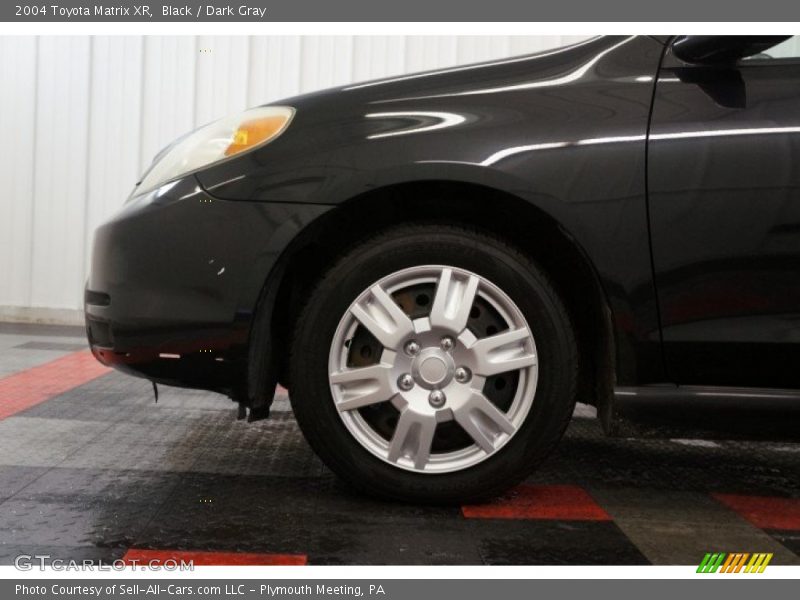 Black / Dark Gray 2004 Toyota Matrix XR