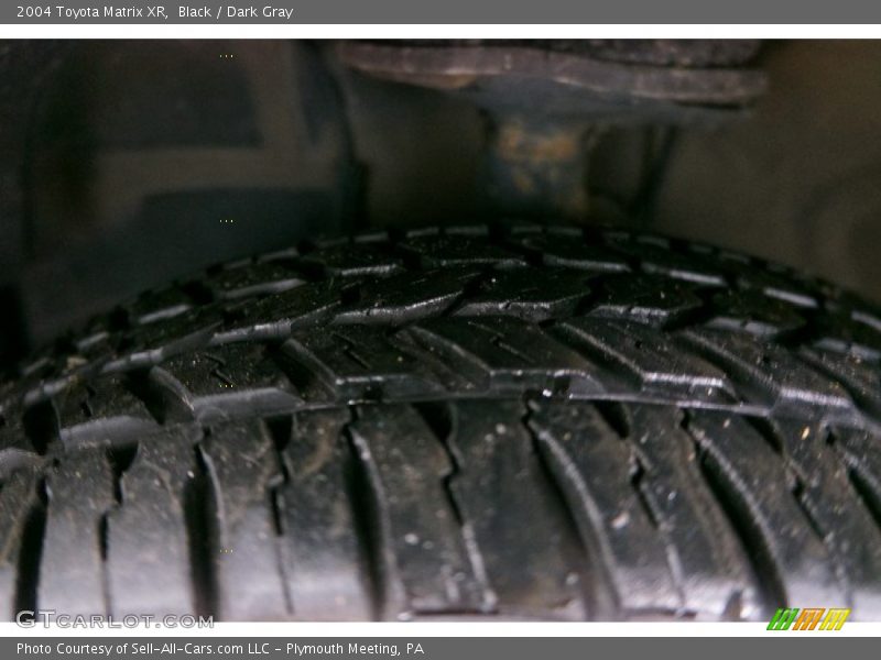 Black / Dark Gray 2004 Toyota Matrix XR
