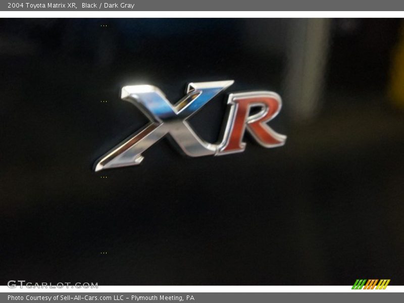 Black / Dark Gray 2004 Toyota Matrix XR