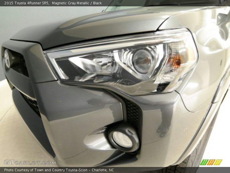 Magnetic Gray Metallic / Black 2015 Toyota 4Runner SR5