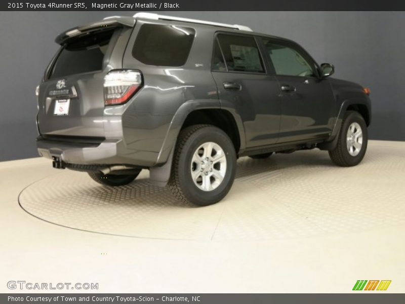 Magnetic Gray Metallic / Black 2015 Toyota 4Runner SR5