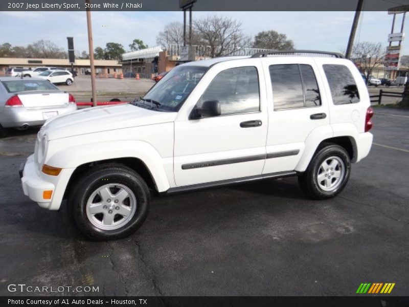  2007 Liberty Sport Stone White