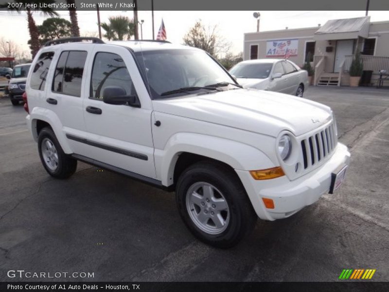 Stone White / Khaki 2007 Jeep Liberty Sport