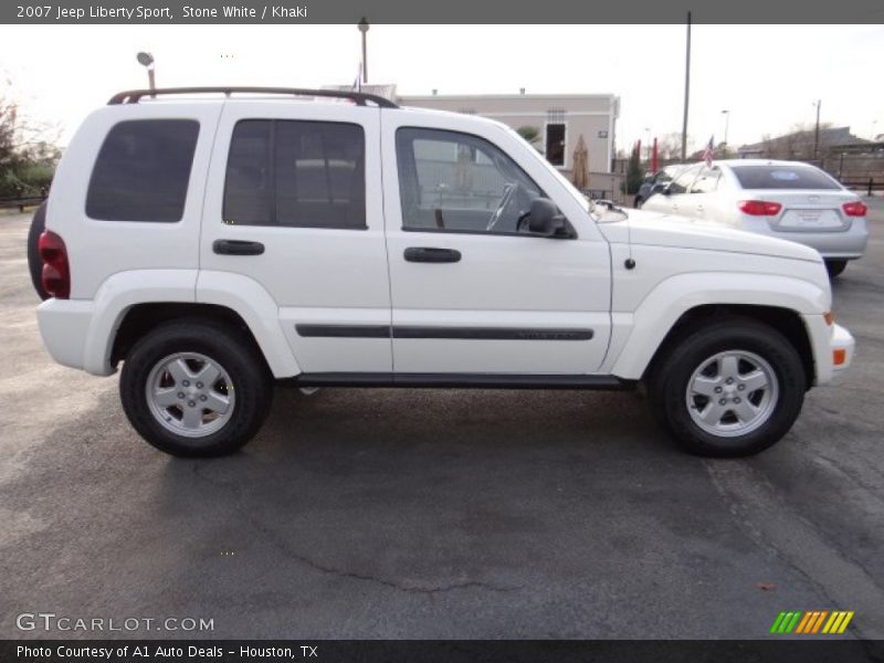 Stone White / Khaki 2007 Jeep Liberty Sport