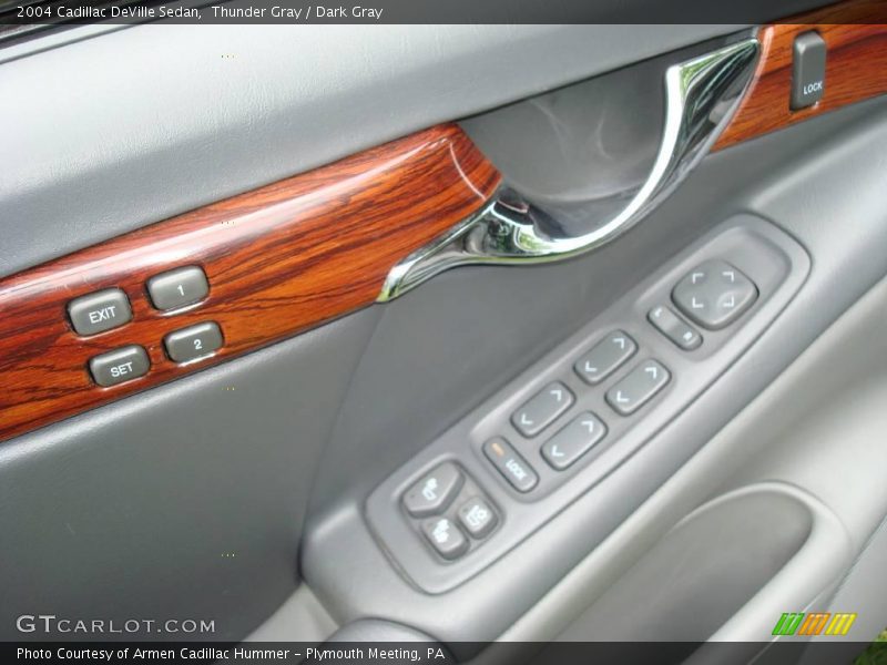 Thunder Gray / Dark Gray 2004 Cadillac DeVille Sedan