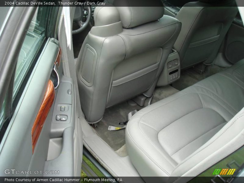 Thunder Gray / Dark Gray 2004 Cadillac DeVille Sedan