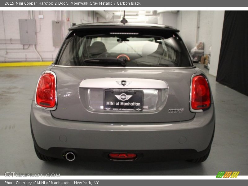 Moonwalk Gray Metallic / Carbon Black 2015 Mini Cooper Hardtop 2 Door