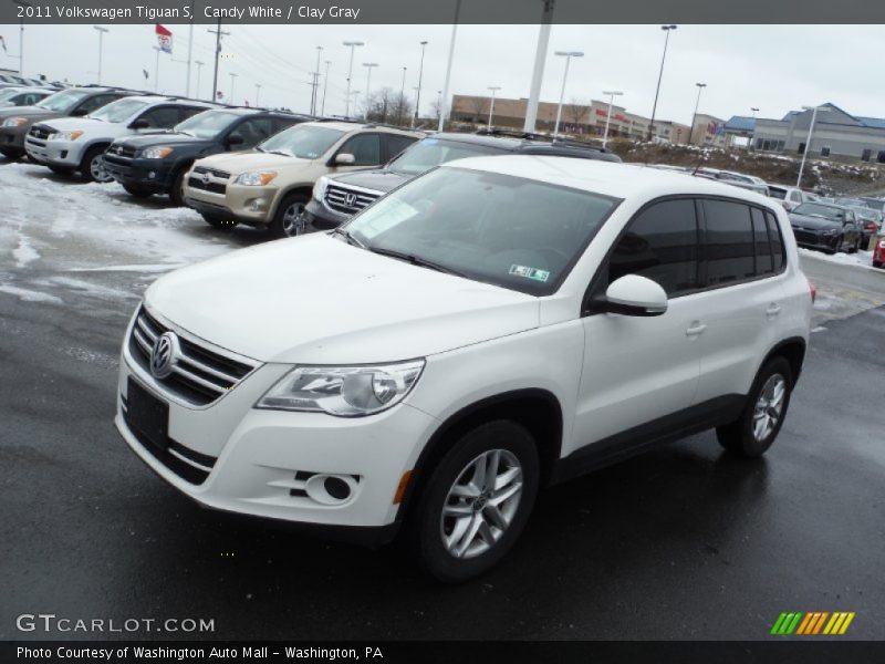 Candy White / Clay Gray 2011 Volkswagen Tiguan S