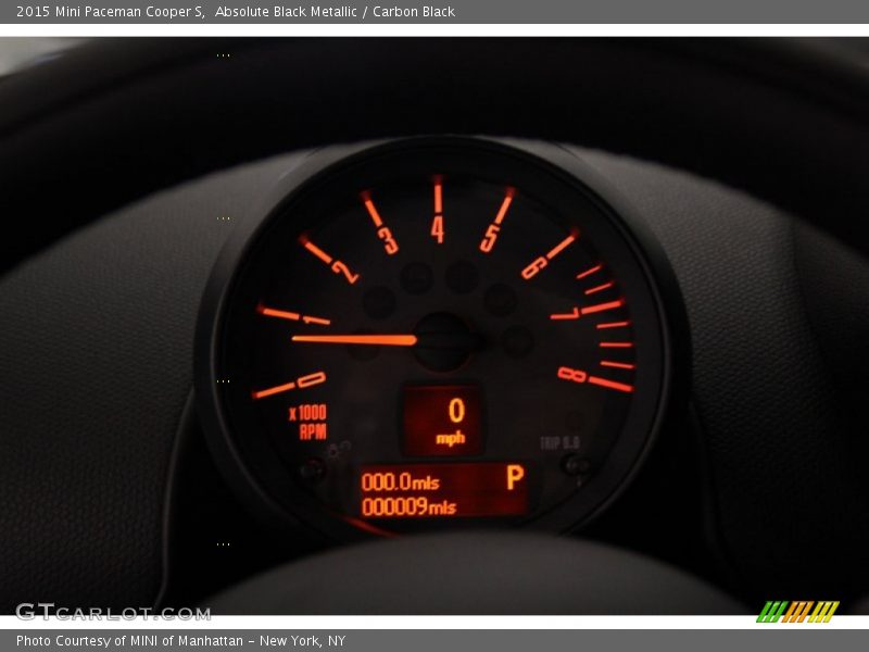 Absolute Black Metallic / Carbon Black 2015 Mini Paceman Cooper S