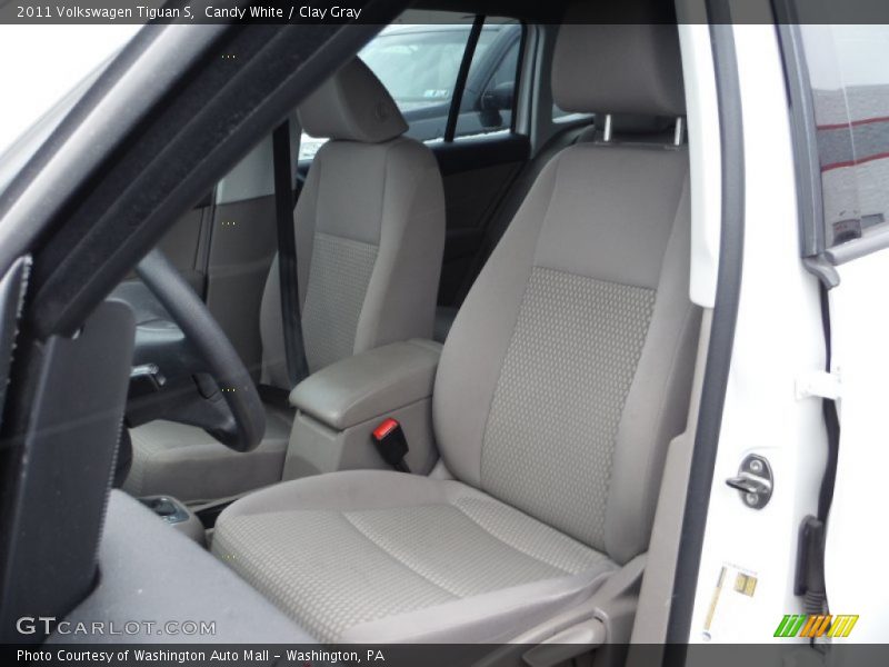 Candy White / Clay Gray 2011 Volkswagen Tiguan S
