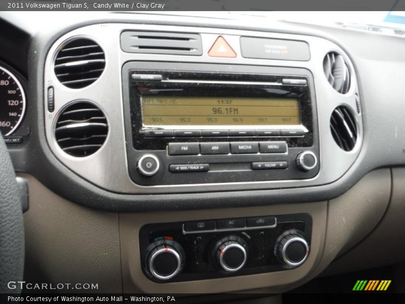 Candy White / Clay Gray 2011 Volkswagen Tiguan S