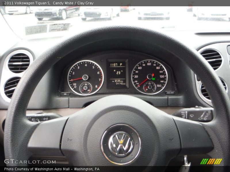 Candy White / Clay Gray 2011 Volkswagen Tiguan S