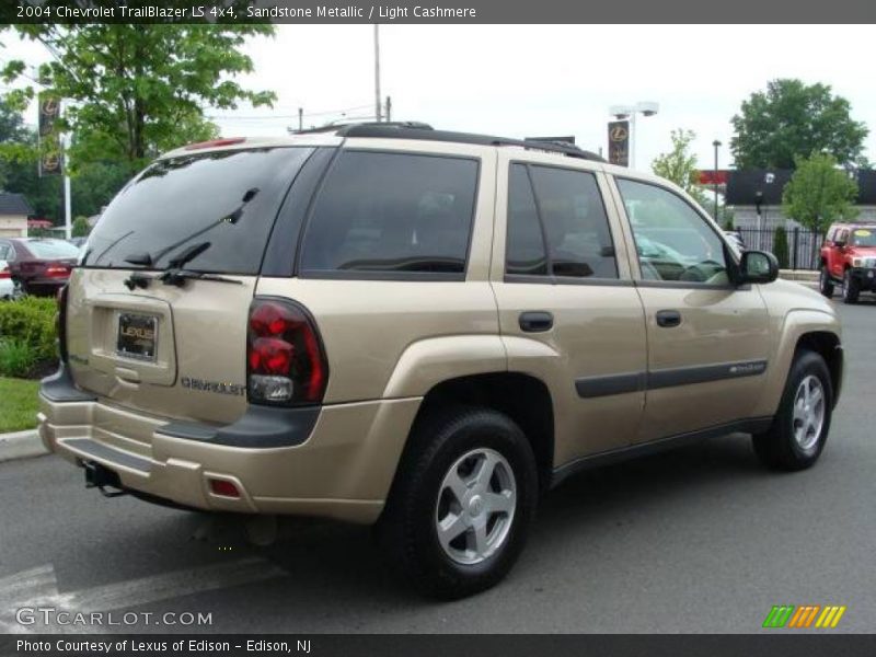 Sandstone Metallic / Light Cashmere 2004 Chevrolet TrailBlazer LS 4x4