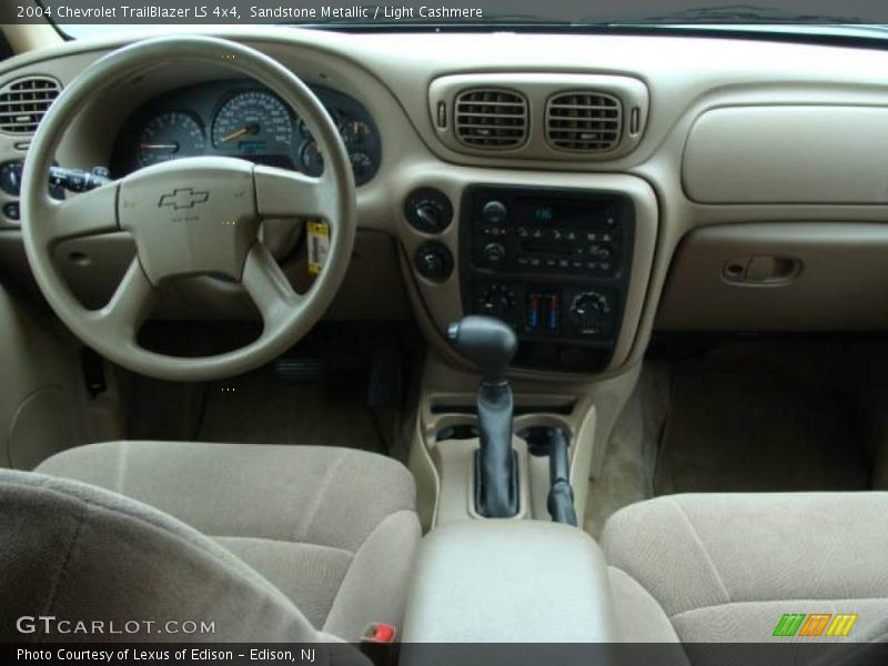 Sandstone Metallic / Light Cashmere 2004 Chevrolet TrailBlazer LS 4x4